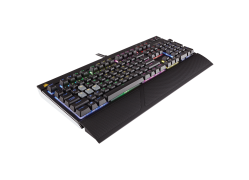 מקלדת גיימינג מכנית שקטה CORSAIR STRAFE RGB CHERRY MX