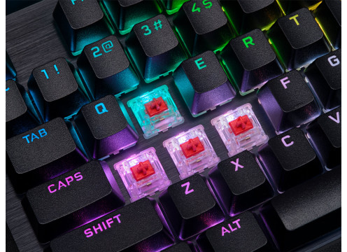 מקלדת גיימינג מכאנית CORSAIR K70 RGB PRO
