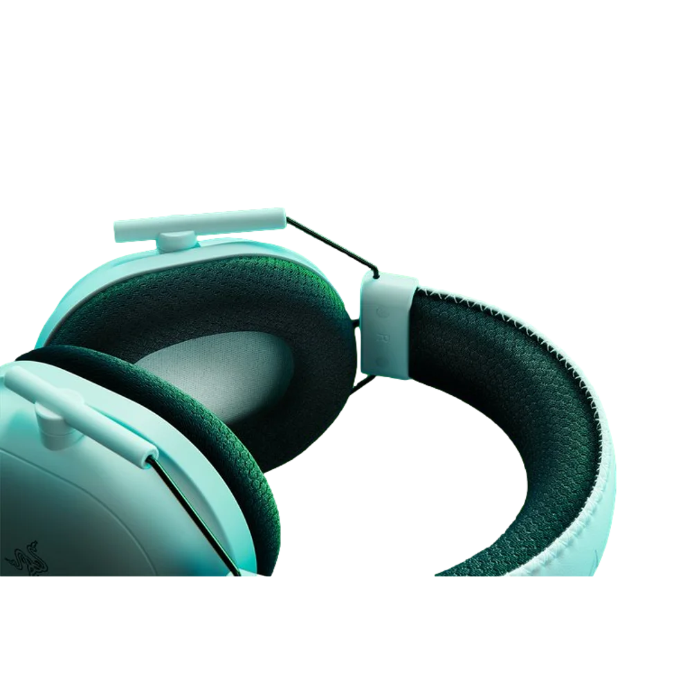  אוזניות RAZER BLACKSHARK V2 PRO (XBOX LICENSED) בצבע לבן 