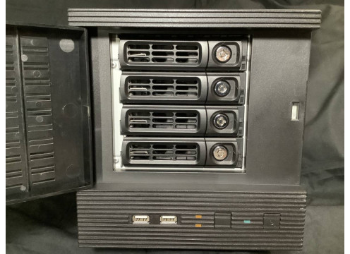 שרת INFINITY A7879 200W FLEX DELTA 4X3.5" HOT SWAP + 1X2.5" 120MM BLACK 