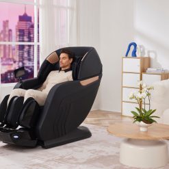  Comfy CZ7 – כורסת עיסוי מתקדמת מבית Medics Care שחור 