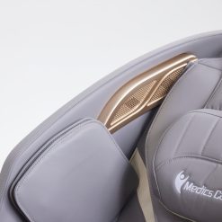  כורסת עיסוי מתקדמת XZ6 צבע קרם מבית מדיקסקייר 