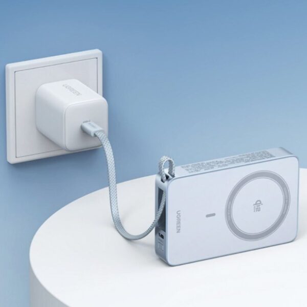  סוללת גיבוי מגנטית Ugreen 10,000mAh MagFlow טעינה Qi2 25W וכבל 30W מובנה UGREEN PB773 659588 