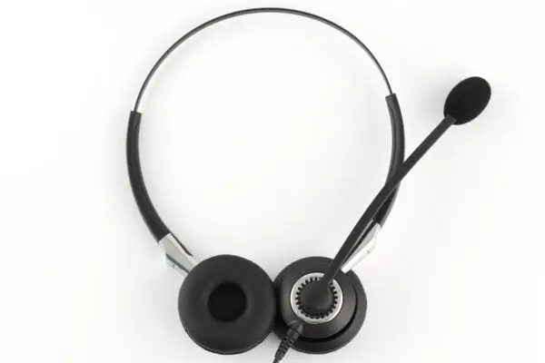  מערכת ראש סטריאו בחיבור USB עם מסנן רעשים למוקדי שירות ומשרדים BIZ 2400 II Duo Mic 