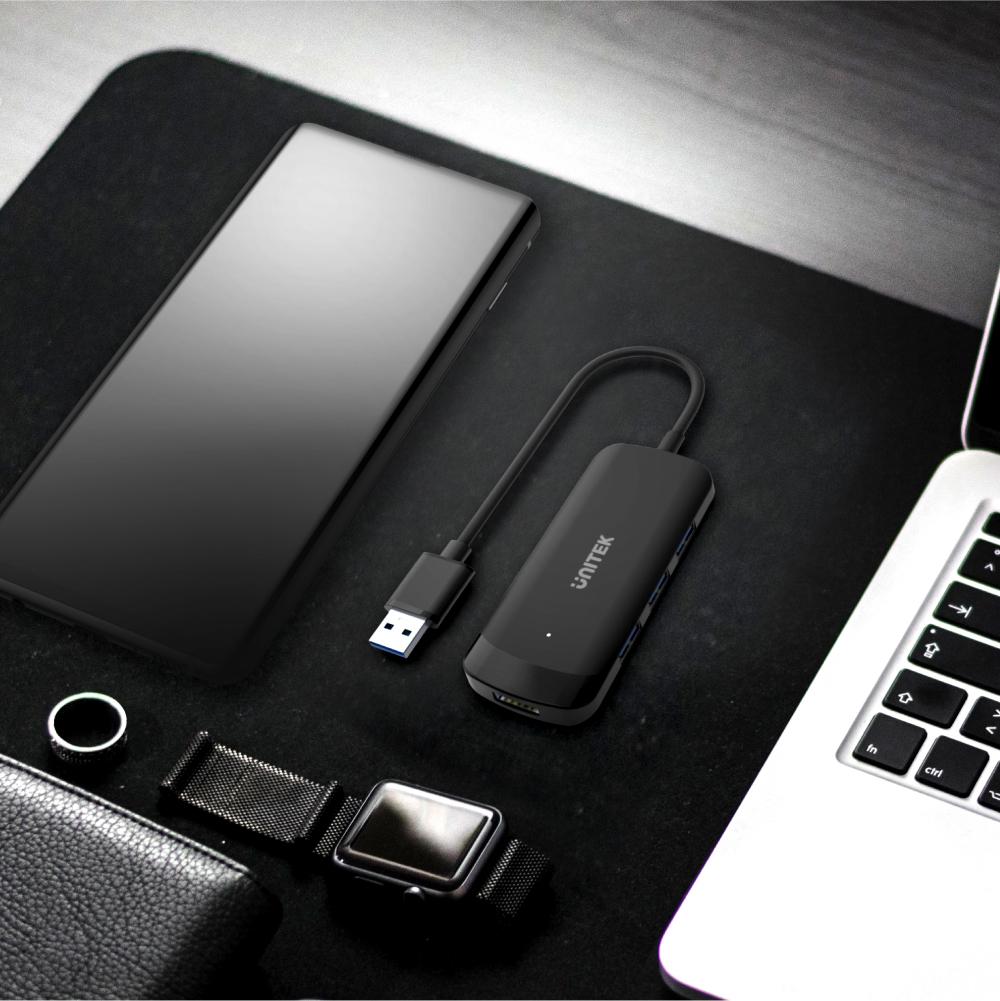  מפצל uHUB Q4 4 Ports Powered USB 3.0 Hub with 150cm Long Cable H1111E 