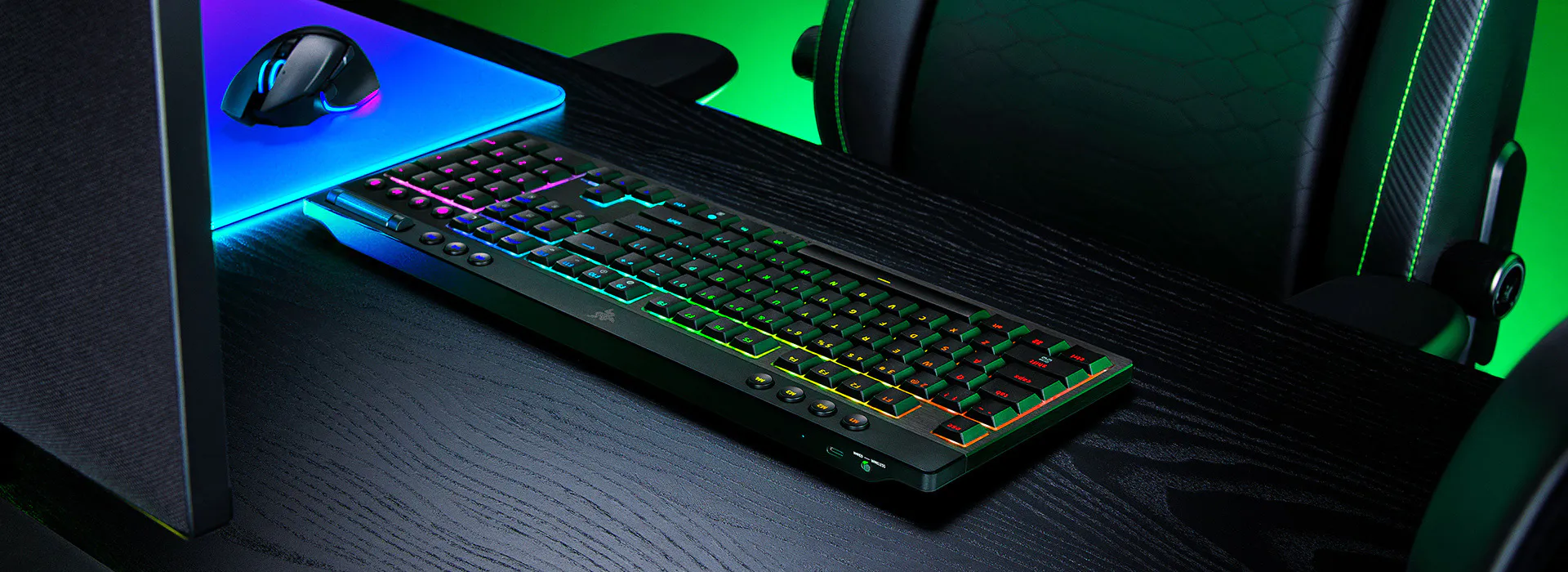 מקלדת גיימינג Razer BlackWidow V4 Low-Profile HyperSpeed מבית Razer