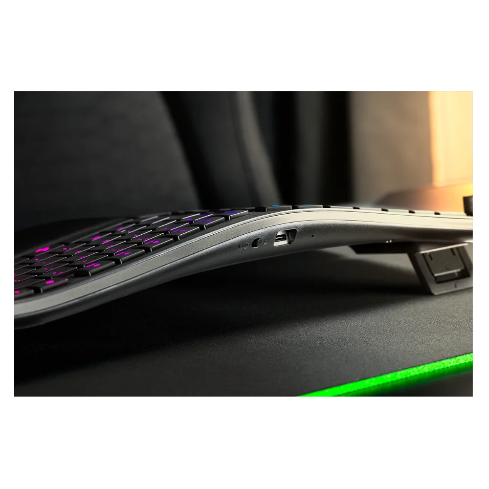 מקלדת דגם Pro Type Ergonomic מבית Razer