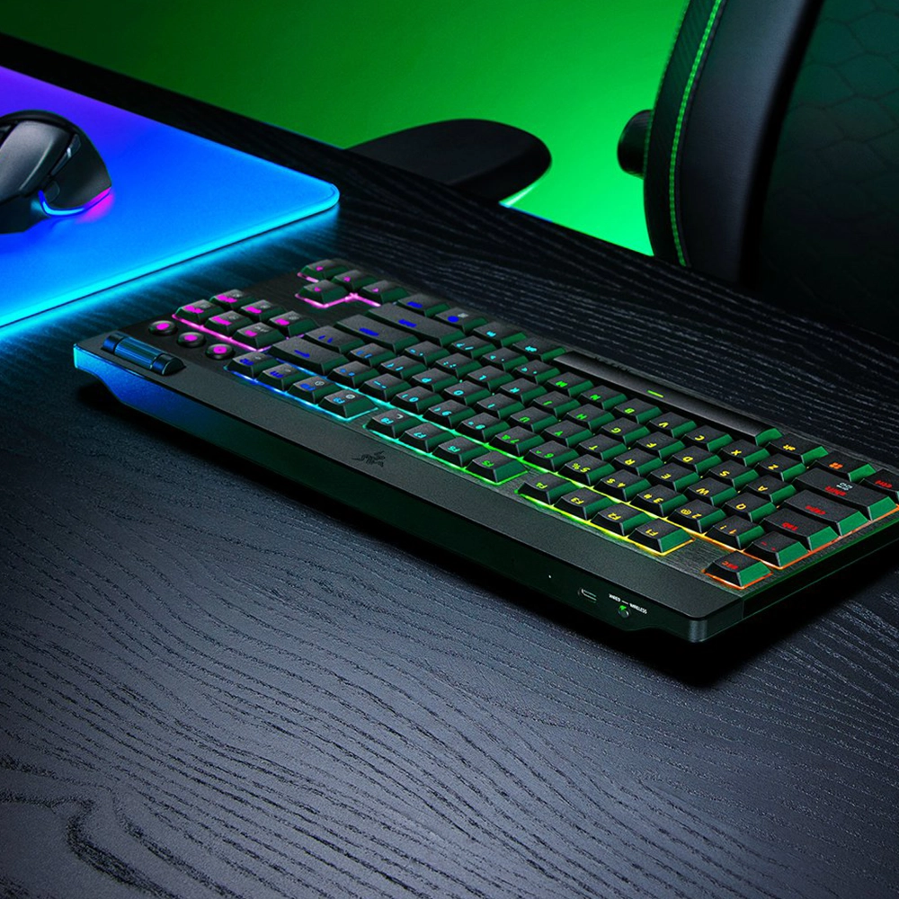 RAZER BLACKWIDOW V4 LOW-PROFILE TENKEYLESS HYPERSPEED – מקלדת מכנית אלחוטית