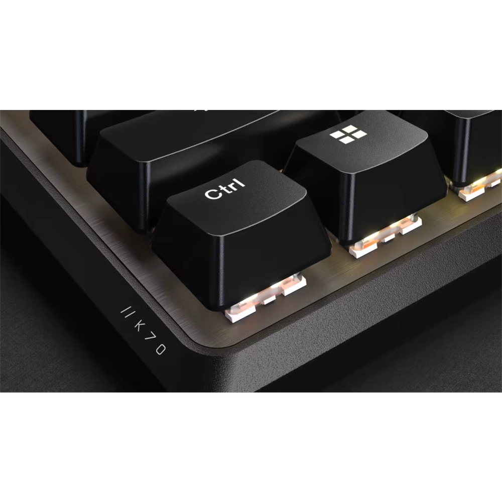 מקלדת גיימינג מכנית K70 CORE TKL RGB קצרה