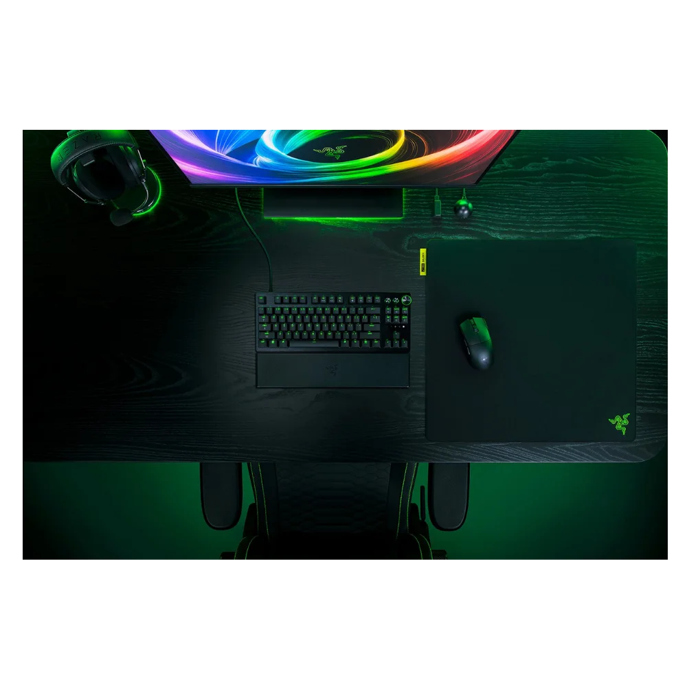 משטח עכבר דגם Gigantus V2 Pro Balance מבית Razer