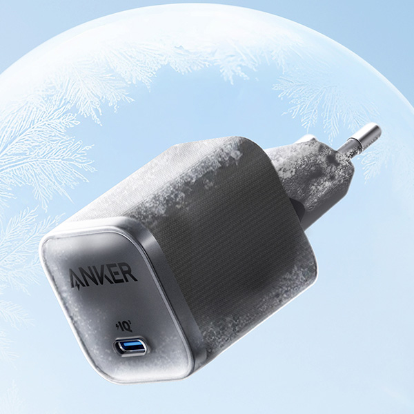 מטען קיר Anker Nano Charger 45W בצבע שחור