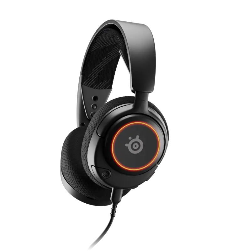  אוזניות גיימינג חוטיות Steelseries Arctis Nova 3 עם תאורת RGB ומיקרופון Arctis-Nova-3 