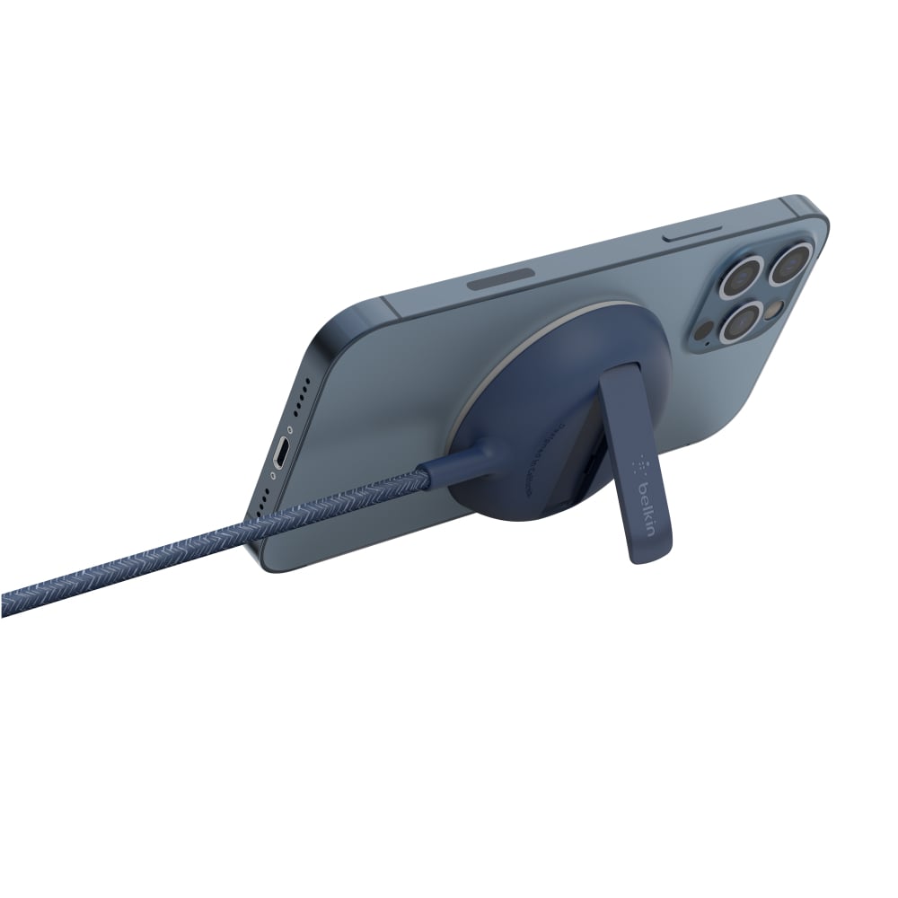  משטח טעינה מגנטי אלחוטי נייד עם Belkin Boost Charge 15W Magsafe למכשירי iPhone Belkin WIA004btBL 